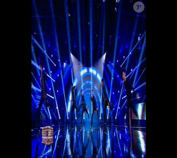 Electro Street (The Best, le meilleur artiste 2014 - émission diffusée le vendredi 18 avril 2014 sur TF1.)