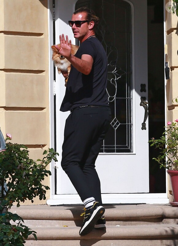 Gavin Rossdale arrive chez ses beaux-parents pour Pâques. Los Angeles, le 20 avril 2014.