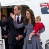 Le prince George de Cambridge a quitté le 25 avril 2014 l'Australie avec ses parents Kate Middleton et le prince William au terme d'une tournée océanienne de 19 jours.