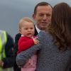 Le prince George de Cambridge a quitté le 25 avril 2014 l'Australie avec ses parents Kate Middleton et le prince William au terme d'une tournée océanienne de 19 jours.