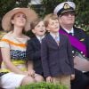 Le prince Laurent de Belgique et la princesse Claire avec leurs jumeaux Nicolas et Aymeric lors de la Fête nationale le 21 juillet 2012