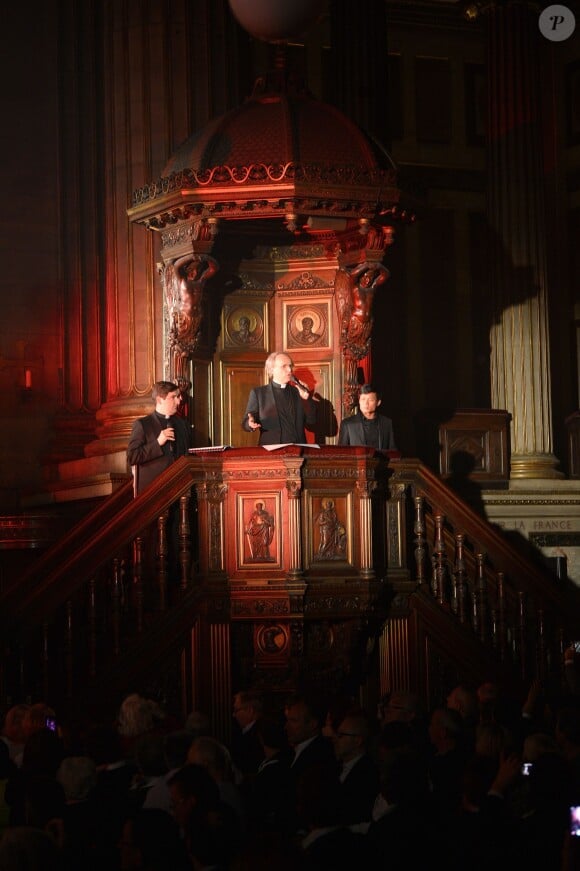 Concert exceptionnel des Prêtres (Charles Troesch, Joseph Dinh Nguyen Nguyen, et Jean-Michel Bardet) à l'église de la Madeleine à Paris, le 24 avril 2014.