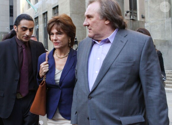 Gerard Depardieu et Jacqueline Bisset sur le tournage du film Welcome to New York à New York le 3 mai 2013.