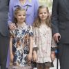 Les infantes Sofia et Leonor, filles du prince Felipe et de la princesse Letizia d'Espagne, ont été les stars de la messe de Pâques royale le 20 avril 2014
