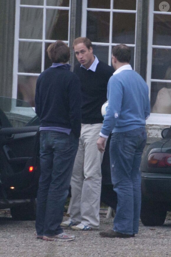 Le prince William fêtait son enterrement de vie de garçon dans le Lancashire en novembre 2010. Un week-end organisé par son ami Guy Pelly