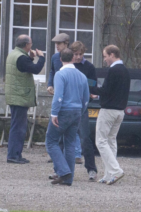 Le prince William fêtait son enterrement de vie de garçon dans le Lancashire en novembre 2010. Un week-end organisé par son ami Guy Pelly
