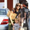 Jennifer Garner emmène ses enfants Violet, Seraphina et Samuel prendre une glace à Brentwood, Los Angeles, le 3 mai 2014