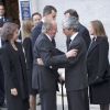 Le roi Juan Carlos Ier d'Espagne a témoigné son amitié et son soutien à Adolfo Suarez Illana lors des obsèques de son père Adolfo Suarez, le 31 mars 2014 à la cathédrale de la Almudena, à Madrid.