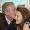 Richard et Cécilia Attias complices à la 34ème édition du salon du livre à la Porte de Versailles à Paris le 23 mars 2014.