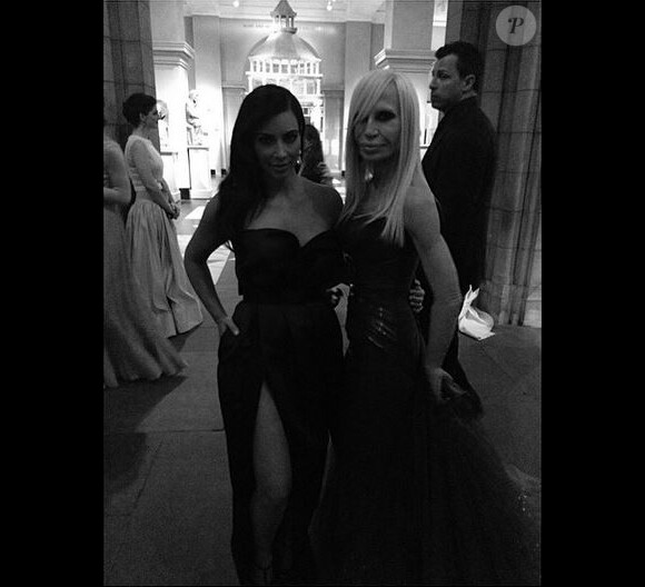 Kim Kardashian et Donatella Versace lors du Met Gala, au Metropolitan Museum of Art. New York, le 5 mai 2014.