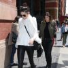 Kendall et Kylie Jenner font du shopping à New York, avant de rentrer à Los Angeles. Le 6 mai 2014.