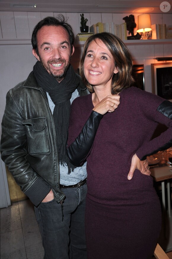Alexia Laroche Joubert et Alexis Trégarot à l'anniversaire de Sarah Zeitoun célébré au restaurant "Ma Cocotte" à Saint-Ouen. Le 7 mai 2014.