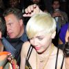 Miley Cyrus quittant le club "Madame Jojo" à Londres le 8 mai 2014.