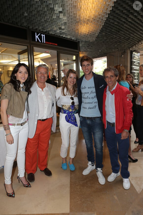Delphine Prost, Stanislas de Sadeleer, Isabelle de Sadeleer, Sacha Prost et Alain Prost lors du lancement de la marque 8Js au concept store K11, à Monaco, le 9 mai 2014