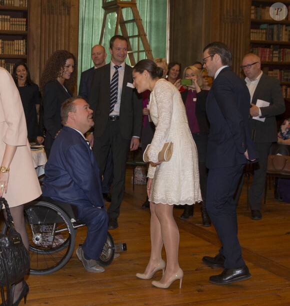 La princesse Victoria de Suède et le prince Daniel ont pris part à une réunion de leur fondation au palais royal à Stockholm, le 15 mai 2014.