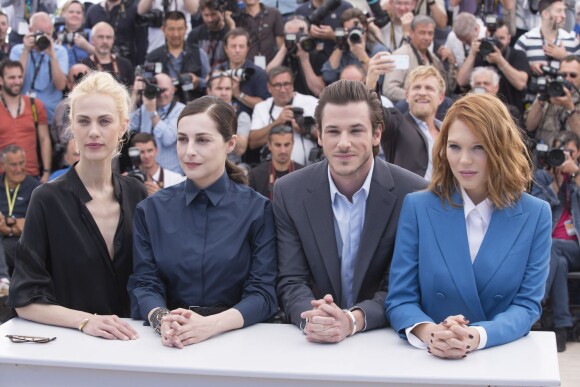 Aymeline Valade, Amira Casar, Gaspard Ulliel, Léa Seydoux - Photocall du film "Saint Laurent" lors du 67e festival international du film de Cannes, le 17 mai 2014.