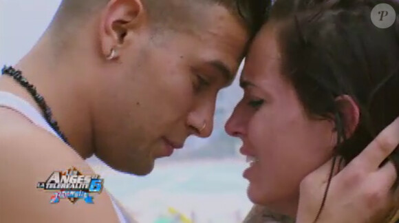 Neymar demande en mariage Kelly dans Les Anges de la télé-réalité 6 le lundi 24 mars 2014 sur NRJ 12