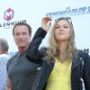 Arnold Schwarzenegger, Ronda Rousey - Les acteurs du film "Expendables 3" au photocall du film devant le Carlton dans le cadre du 67e festival du film de Cannes, le 18 mai 2014.