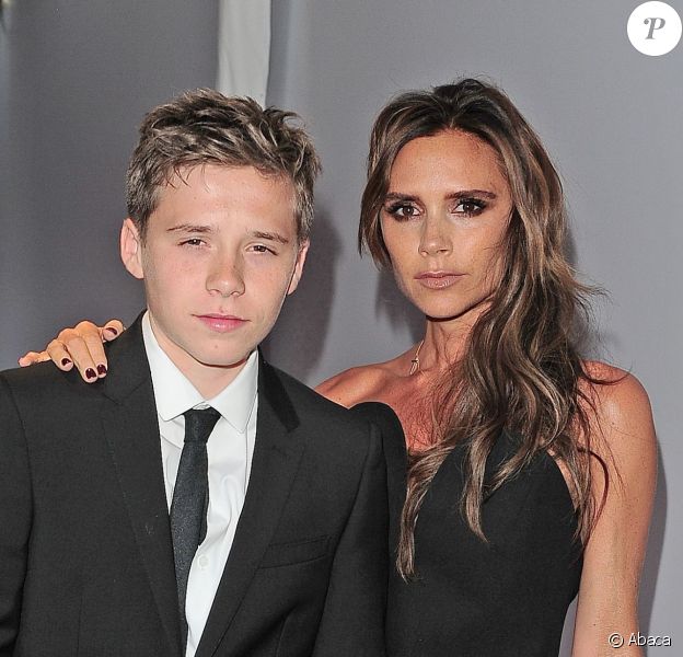 Victoria Beckham et son fils Brooklyn aux 2013 Glamour Women of the Year Awards &agrave; Berkeley Square, Londres, le 4 juin 2013