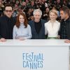 John Cusack, Julianne Moore, David Cronenberg, Mia Wasikowska, Robert Pattinson - Photocall du film "Maps to the stars" lors du 67e festival international du film de Cannes, le 19 mai 2014.