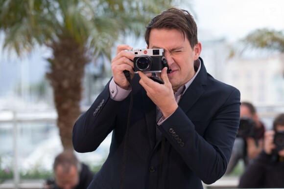Channing Tatum prend des photos - Photocall du film "Foxcatcher" au 67e Festival International du Film de Cannes, le 19 mai 2014.