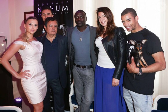 Exclusif - Kelly Vedovelli, Edouard Nahum, Akon, Marion Bartoli, Brahim Zaibat lors des essayages Edouard Nahum à l'Hotel Carlton, lors du 67e Festival de Cannes, le 19 mai 2014