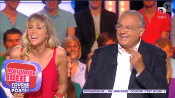 Enora Malagré et Gérard Louvin dans Touche pas à mon poste, le mercredi 21 mai 2014 sur D8.