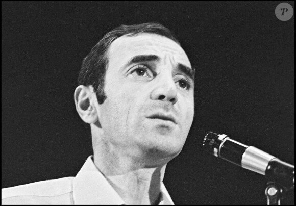 Charles Aznavour lors d'une émission de télévision (photo d'archive)