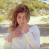 Julie Zenatti : Mutine et amoureuse pour le clip ''D'où je viens''