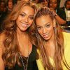Beyoncé a posté toute une série de photos avec sa soeur Solange en marge de l'incident de l'ascenseur lors du Met Gala à New York, en mai 2014.