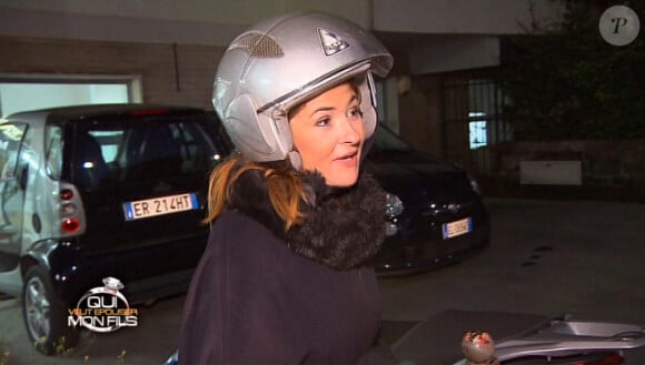 Eléonore finit par embarquer à bord du scooter conduit par Thierry (Qui veut épouser mon fils ? saison 3 - épisode 6 du vendredi 30 mai 2014.)