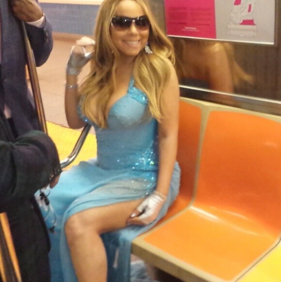 Mariah Carey dans le métro de New York, vendredi 30 mai 2014.