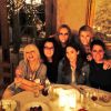 Melissa Etheridge entourée de Sia, Rosie O'Donnell, Chelsea Handler, Whitney Cummings et Heather R. Mizeur, le 31 mai 2014. 
