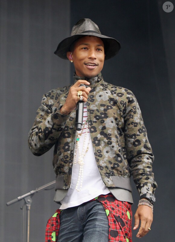 Pharrell Williams sur scène lors du concer BBC Radio 1 Big Weekend à Glasgow. Le 24 mai 2014.