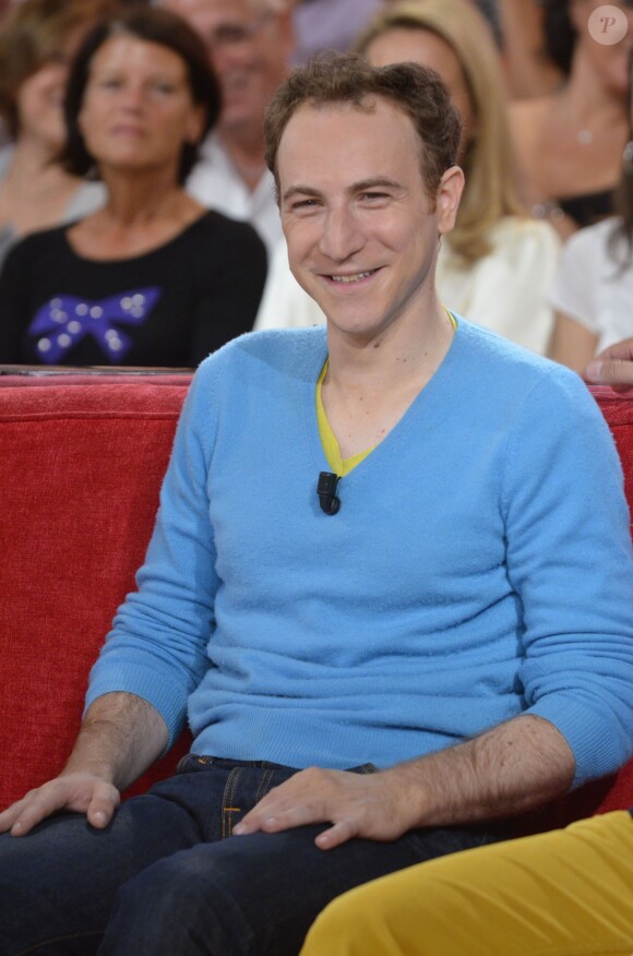 Marius Colucci dans "Vivement Dimanche", le 23 octobre 2011.