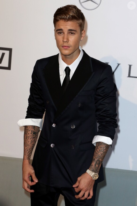 Justin Bieber lors de la soirée "AmfAR's 21st Cinema Against AIDS" à l'Eden Roc au Cap d'Antibes lors du 67ème festival du film de Cannes, le 22 mai 2014.