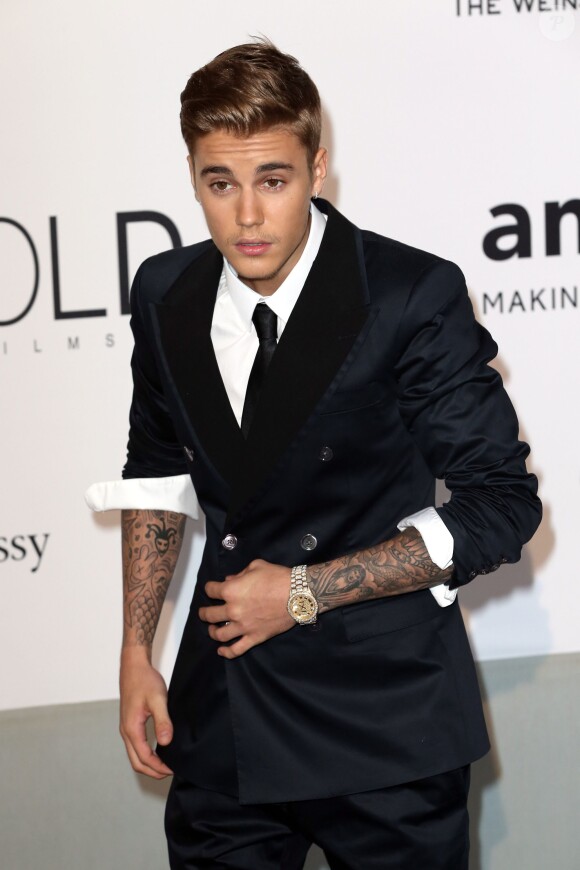Justin Bieber lors de la soirée "AmfAR's 21st Cinema Against AIDS" à l'Eden Roc au Cap d'Antibes lors du 67ème festival du film de Cannes, le 22 mai 2014. 