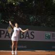 Estelle Denis à Roland-Garros pour participer au Trophée des personnalités, le vendredi 6 juin 2014.