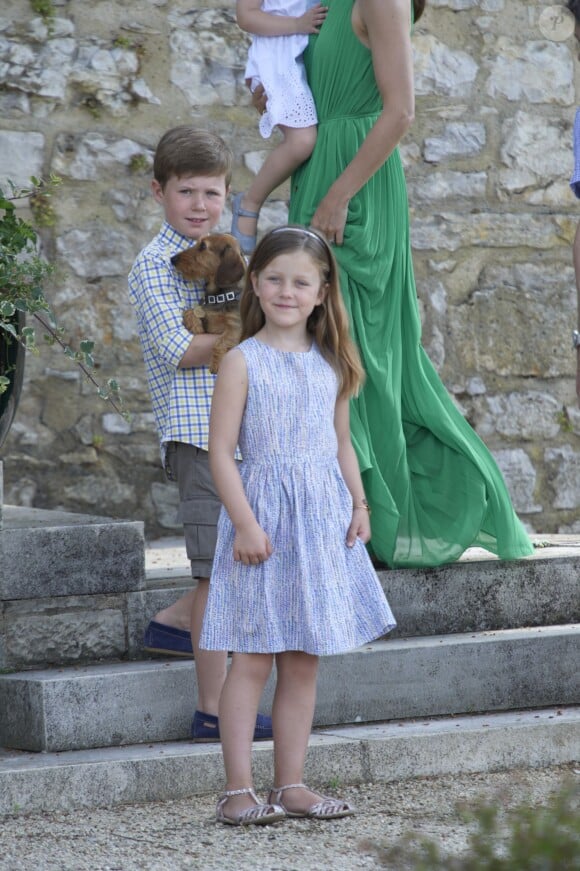 La princesse Isabella et le prince Christian de Danemark. La famille royale de Danemark s'est réunie au château de Cayx (Lot), en France, le 11 juin 2014 autour du prince Henrik pour fêter ses 80 ans.
