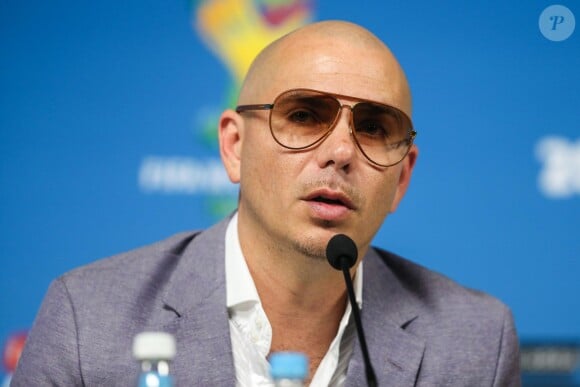 Pitbull lors d'une conférence de presse pour l'ouverture de la Coupe du monde 2014 au Brésil à São Paulo le 11 juin 2014