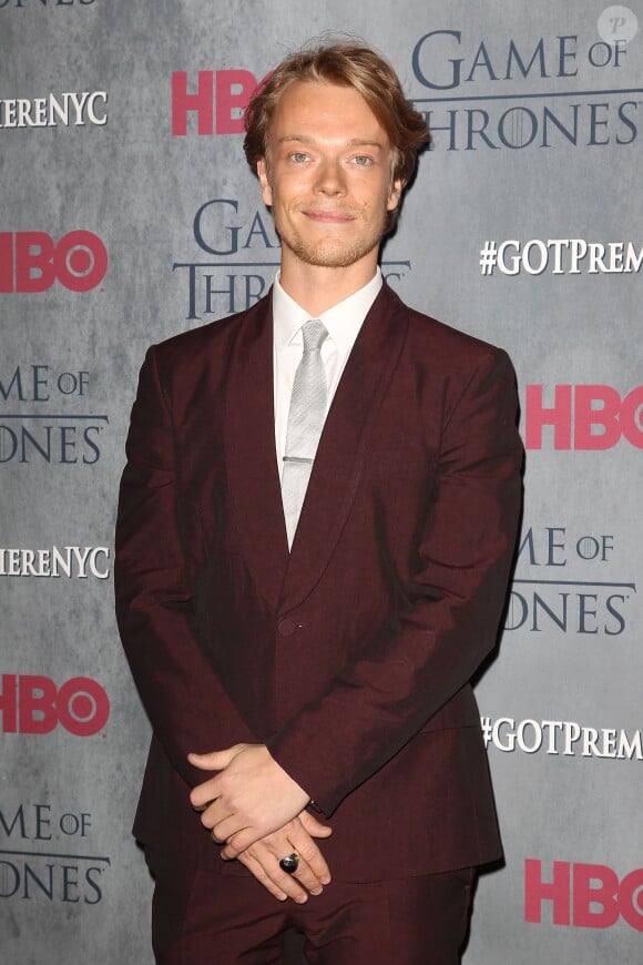 Alfie Allen à l'avant-première new-yorkaise de la saison 4 de "Game Of Thrones", le 18 mars 2014.