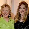 Chelsea Clinton et sa mère Hillary Clinton à la soirée Wildlife Conservation Society Gala à Central Park, à New York, le 12 juin 2014.