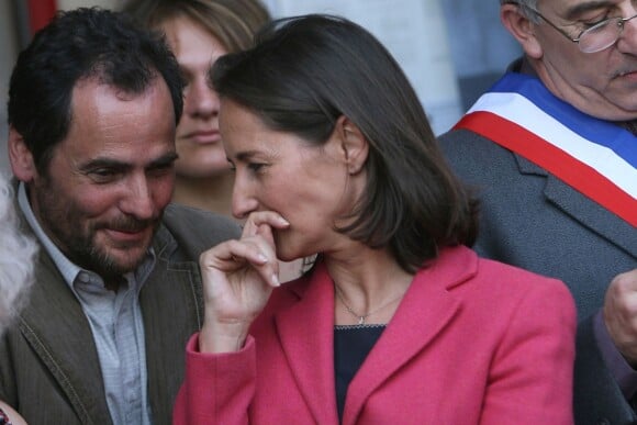 Ségolène Royal et son frère Antoine en visite en Champagne dans le cadre de sa campagne présidentielle, le 12 avril 2007.