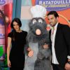 Sofia Essaïdi et son petit ami Adrien Galo assistent, en avant-première, à l'inauguration de la nouvelle attraction Ratatouille à Disneyland Paris, à Marne-la-Vallée, le 21 juin 2014.