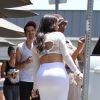 Kim Kardashian, sexy dans les rues de Beverly Hills le 23 juin 2014