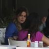 Kim, Khloe et Kourtney Kardashian enceinte - Les soeurs Kardashian vont déjeuner au restaurant "Toast" avec des amis à Beverly Hills, le 23 juin 2014.