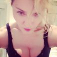  Apr&egrave;s la c&eacute;r&eacute;monie de remise de dipl&ocirc;me de sa fille, Madonna s'est vite remise au sport comme en t&eacute;moigne ce selfie publi&eacute; par la star sur Instagram le 26 juin 2014. 