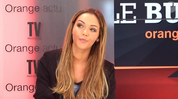 La belle Nabilla a accordé une interview au Buzz TV Orange - Le Figaro. Juin 2014.
