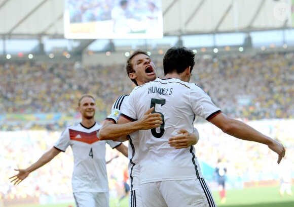 Mats Hummels (R) of Germany celebrates with Thomas Mueller (C) and Benedikt Hoewedes (L) after scoring the 0-1 during the FIFA World Cup 2014 quarter final soccer match between France and Germany at Estadio do Maracana in Rio de Janeiro, Brazil, July 4, 2014. Photo by Marcus Brandt/DPA/ABACAPRESS.COM04/07/2014 - Rio de Janeiro
