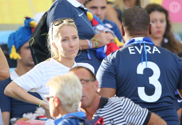 Sandra Evra - Les Femmes des joueurs de l'équipe de France lors du match France - Allemagne à Rio de Janeiro au Brésil le 4 juillet 2014. L'équipe de France quitte la compétition sur une défaite contre l'Allemange 1 à 0.